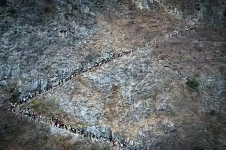村支书回应四川雅安古路村爆火