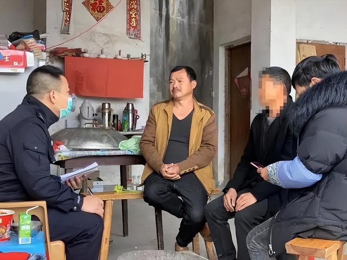 2003年,浙江夫妻收留失忆流浪汉,17年后流浪汉突然想起自己是谁