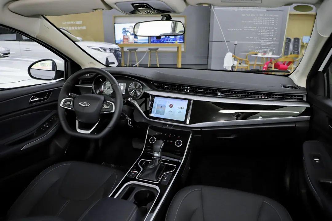 七八万的国产燃油小车,广汽、吉利、奇瑞、长安你选谁?
