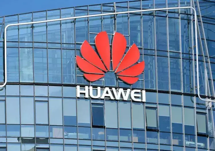 为何丰田敢选择华为,而三流的国内车厂却怕失去灵魂?