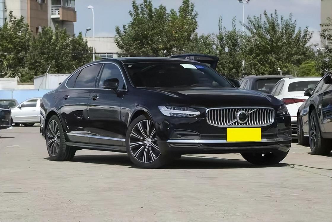 新一代丰田4runner即将发布,tnga-f架构,2.4t+8at,尾部很抢眼