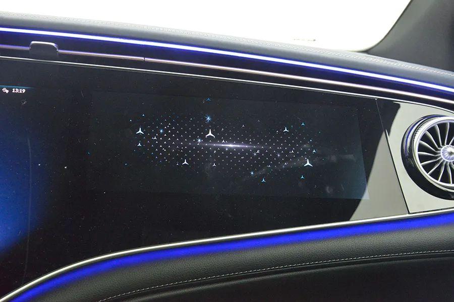 奔驰eqe suv:30万买个电动大奔驰,还要啥新势力?