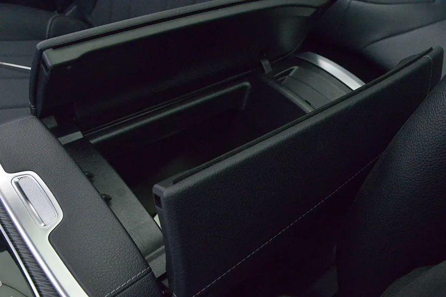 奔驰eqe suv:30万买个电动大奔驰,还要啥新势力?