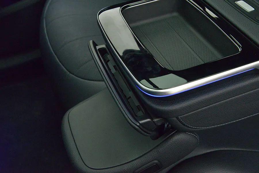 奔驰eqe suv:30万买个电动大奔驰,还要啥新势力?
