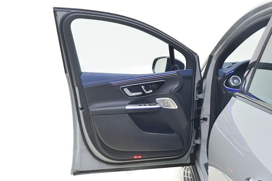 奔驰eqe suv:30万买个电动大奔驰,还要啥新势力?