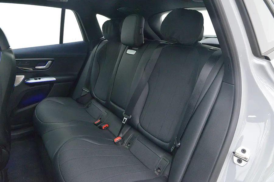 奔驰eqe suv:30万买个电动大奔驰,还要啥新势力?