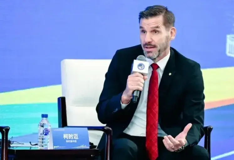 保时捷中国总裁回应小米与保时捷的相似之处