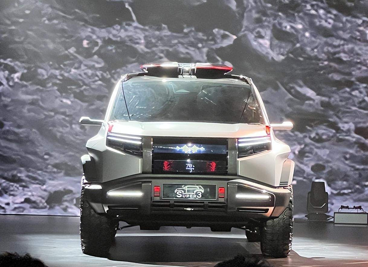 比亚迪方程豹再发3车,超跑致敬兰博基尼?