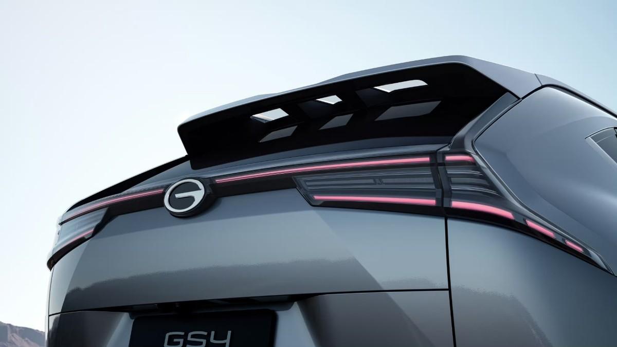 10万级家用suv“既要又要” 传祺gs4 max才是家庭务实之选?