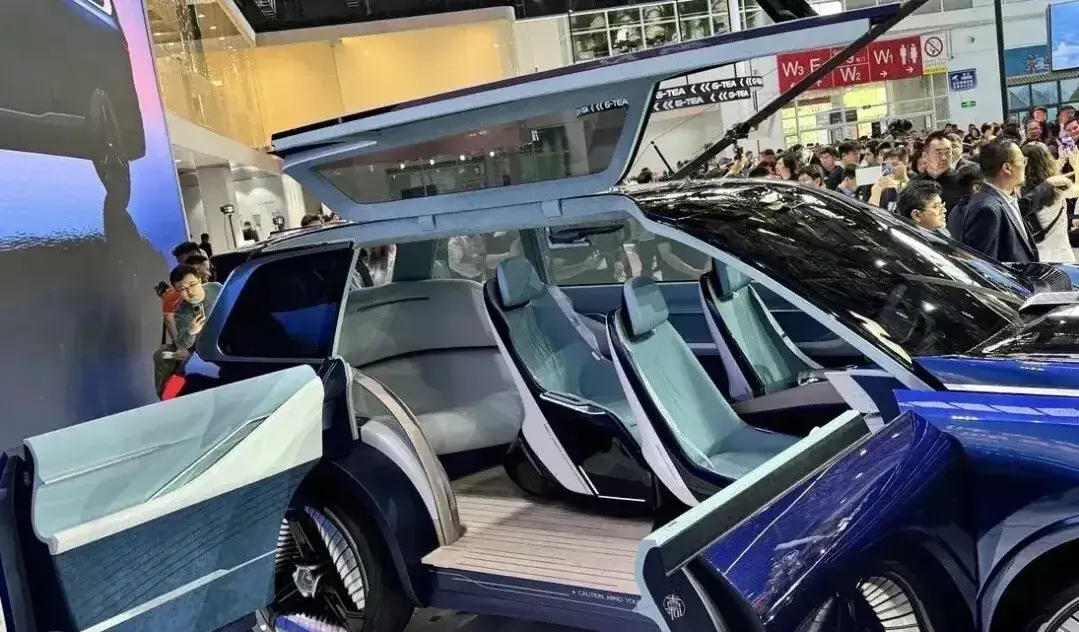 “最便宜”中大型suv!吉利银河星舰概念车曝光,最晚年内上市