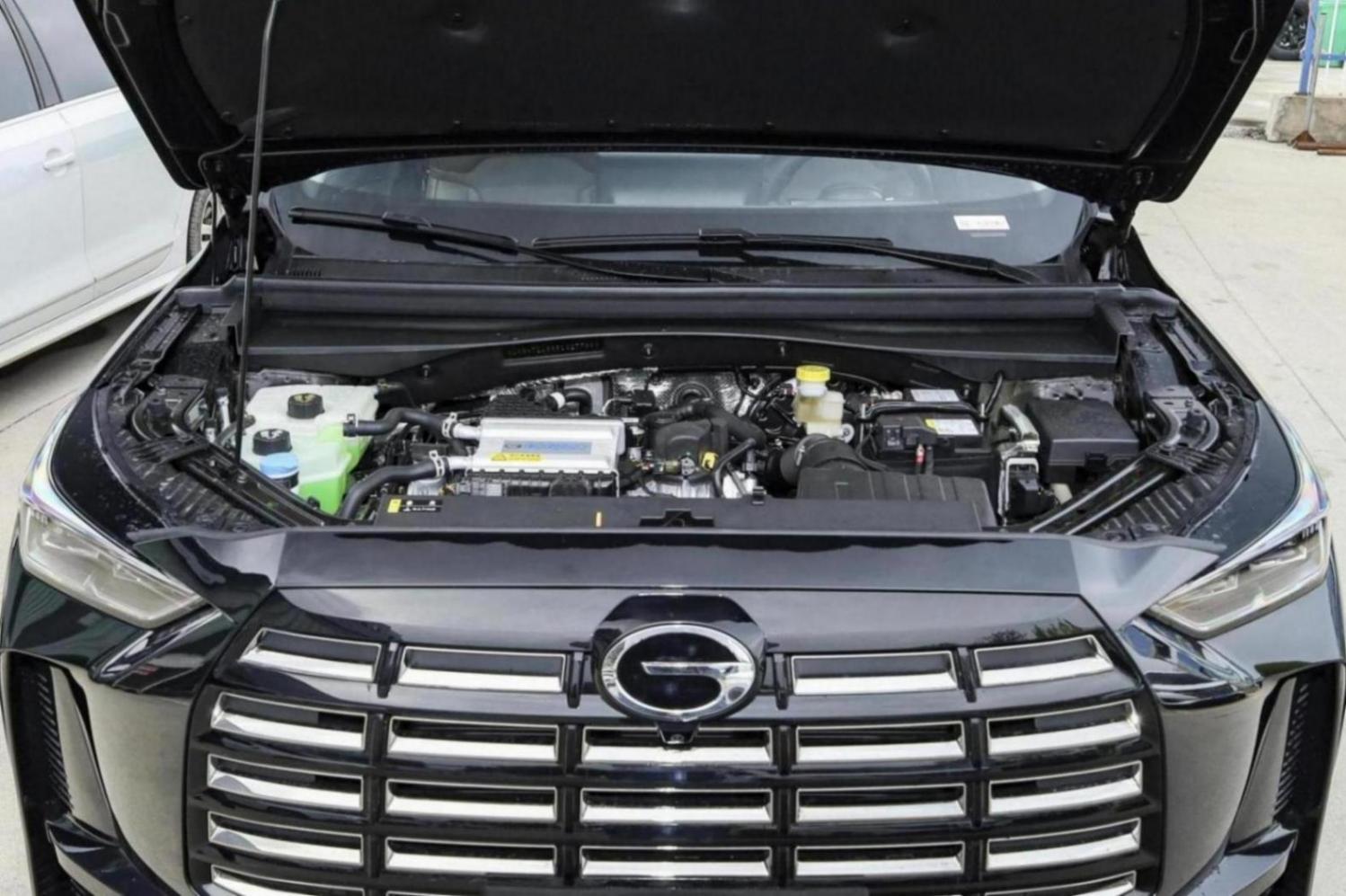 解读传祺gs4 max,百公里油耗低至6.8l,轴距2.75米,值得买吗?