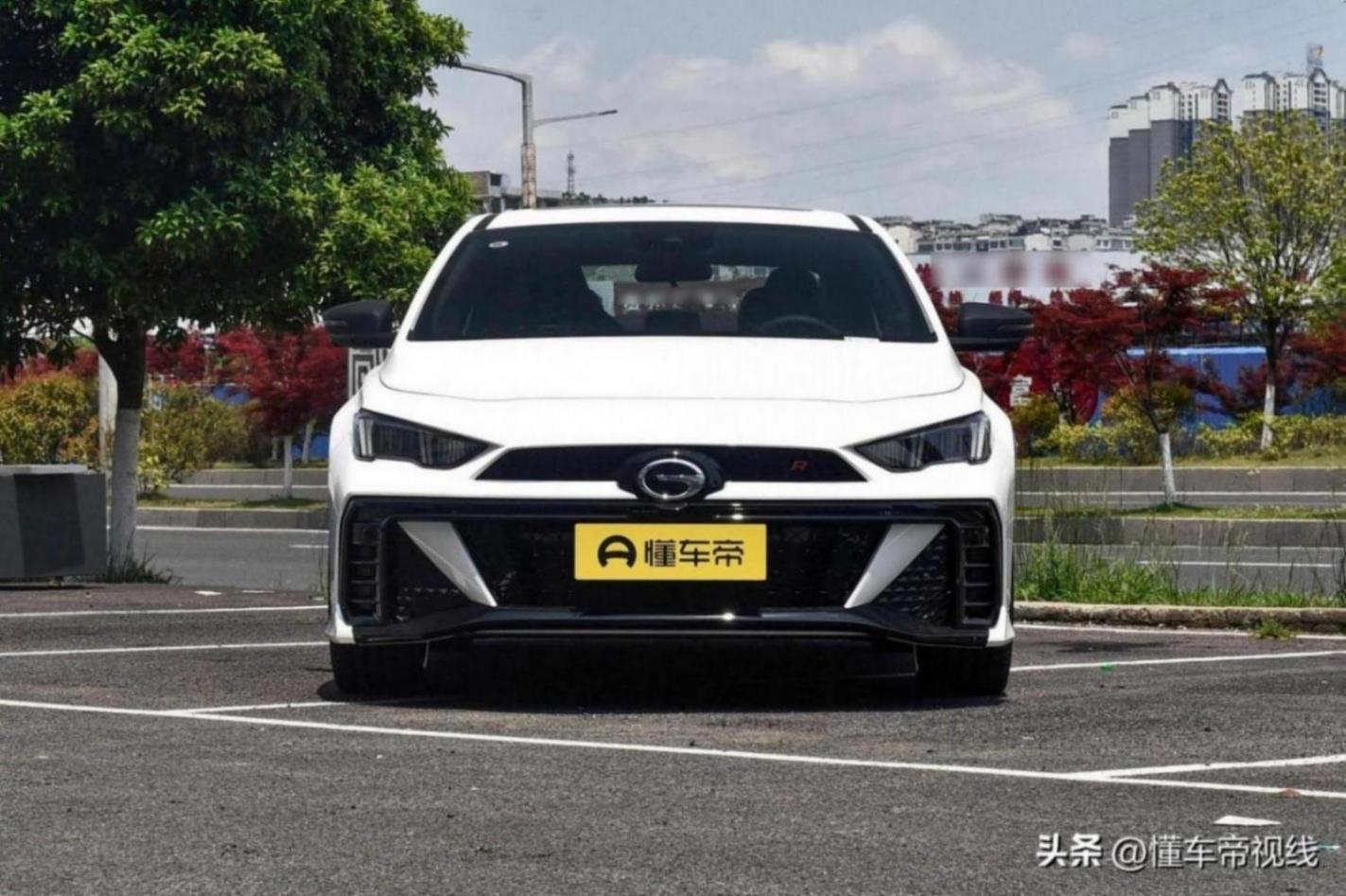 售11.8万元起,领克03同级/两套动力可选 新款传祺影豹上市