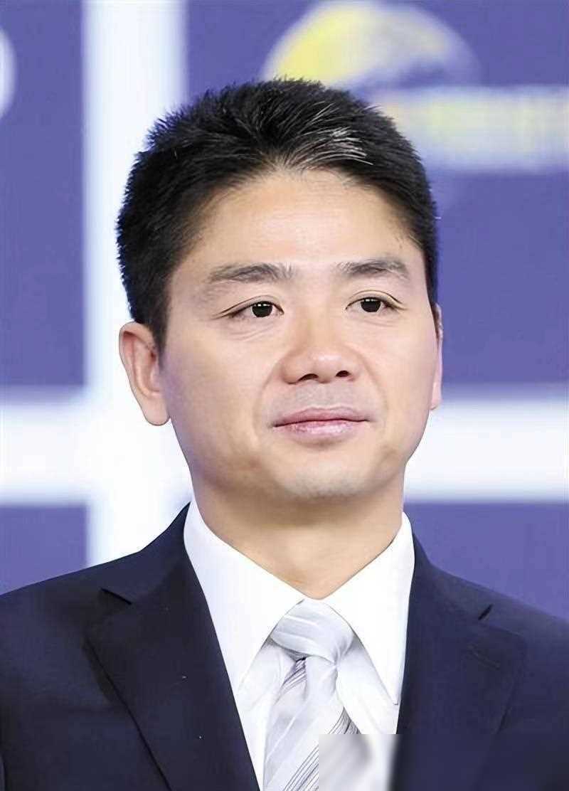 京东001号快递员辞职被拒,刘强东承诺:再干满5年,就给你买房