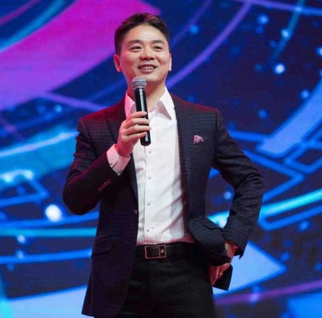 京东001号快递员辞职被拒,刘强东承诺:再干满5年,就给你买房