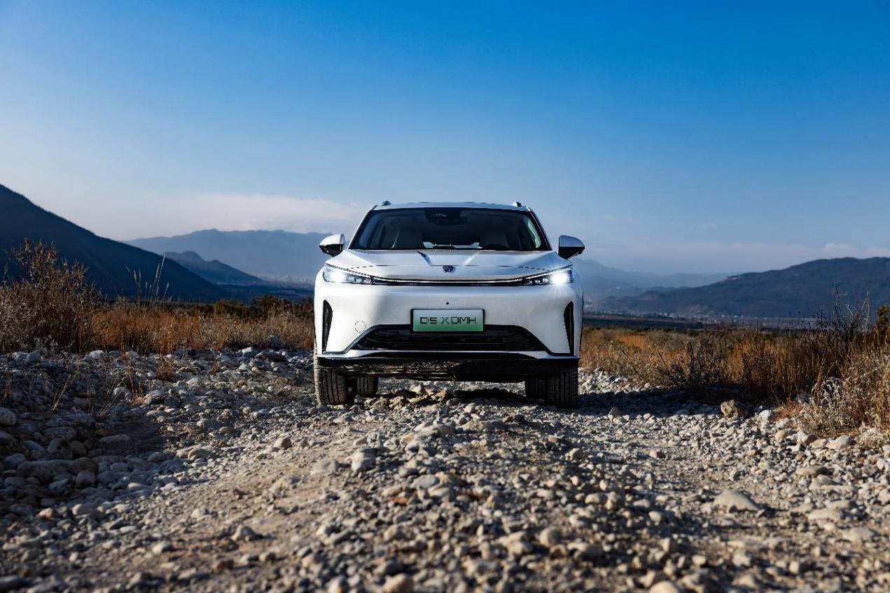 “12万级最好的混动suv”荣威d5x dmh空降,预售价11.98万元起