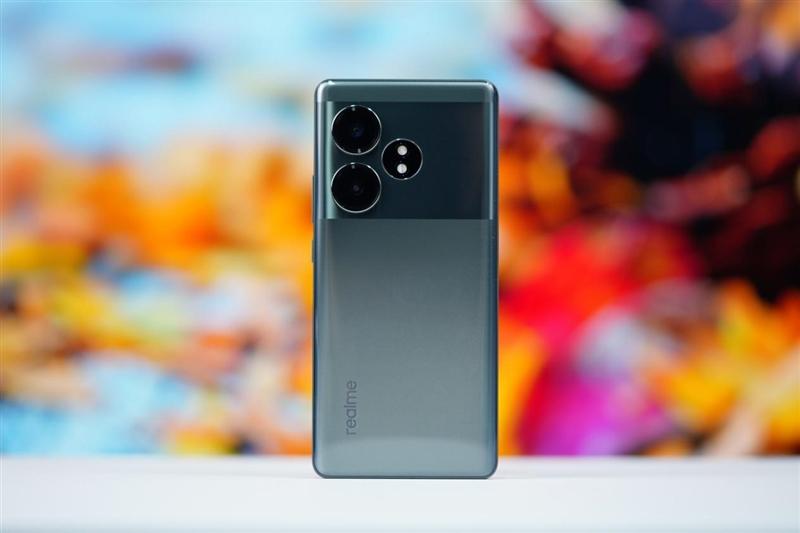 中端手机的搅局者!真我gt neo6评测:性能媲美旗舰